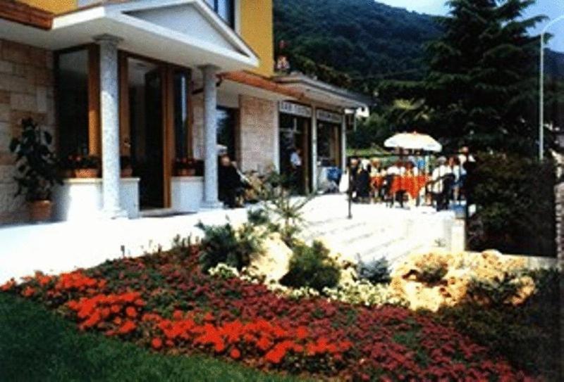 Hotel Ristorante Costa Costa Valle Imagna Exteriér fotografie